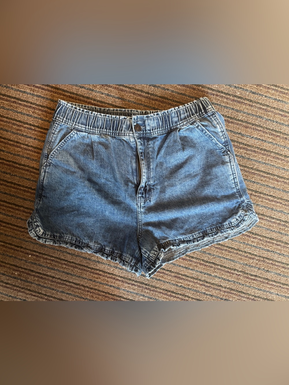 Bundle of 2 - American Eagle Shorts - Picture 5 of 8